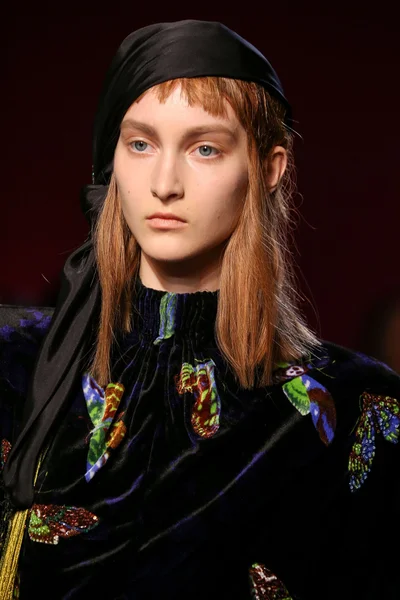 Look 41